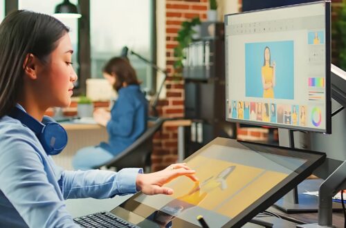 How to Become a Designer