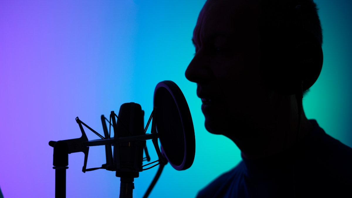 how to do voiceover work