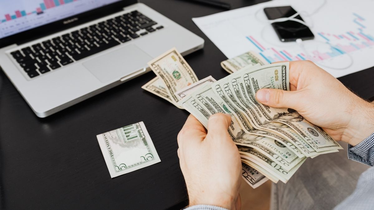 How to Make Money with Content-to-Commerce: The Complete Guide