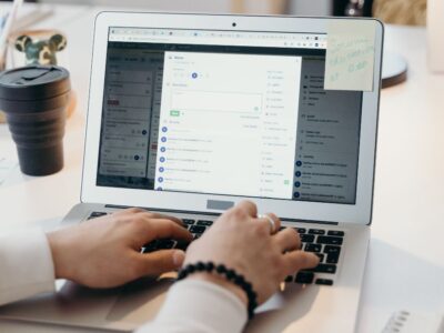 How to Start an Email List That Sells