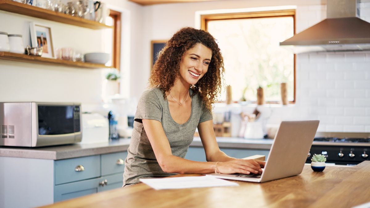 How to Network Effectively When You Work From Home