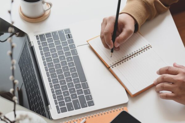 How to Start Freelance Writing From Home