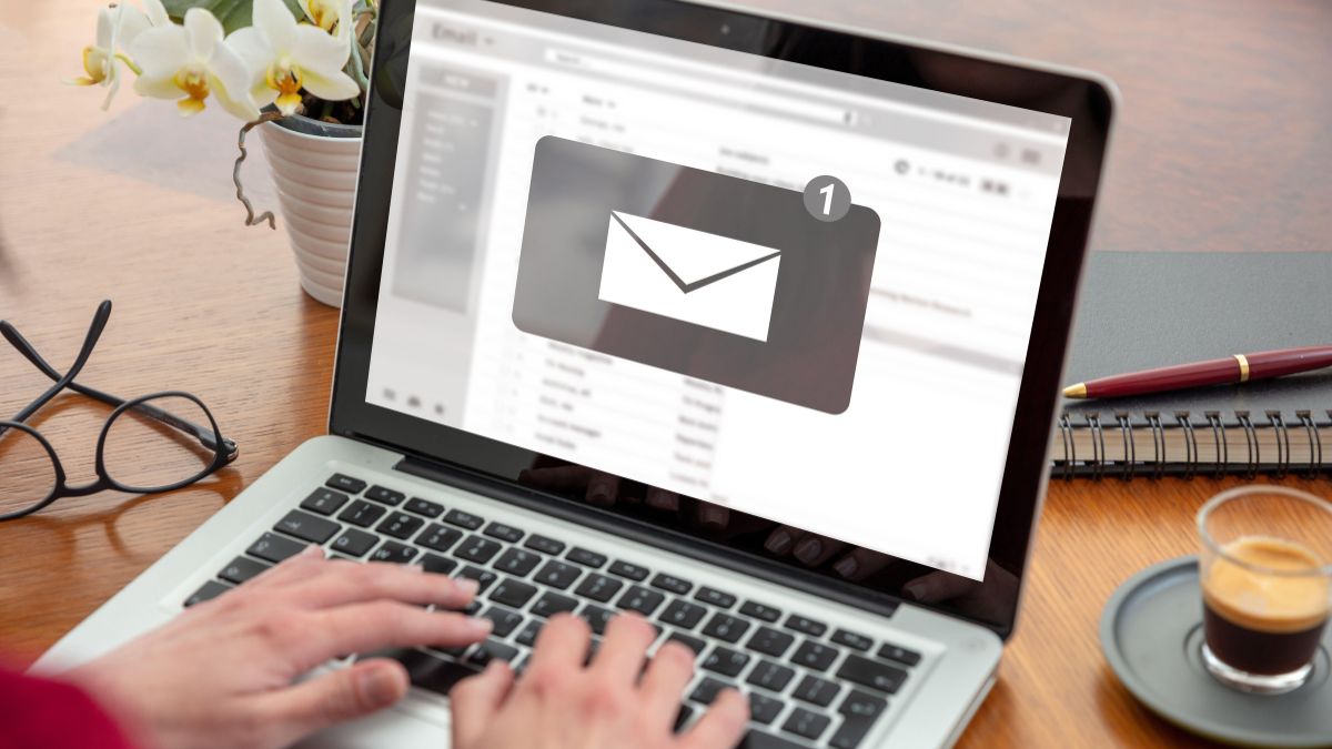 How to Manage Your Email Inbox Without Losing Your Mind: A Practical Guide for Busy Women