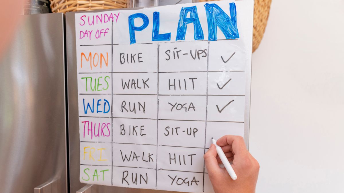 Your 90-Day Personal Brand Plan: A Week-by-Week Guide for Beginners